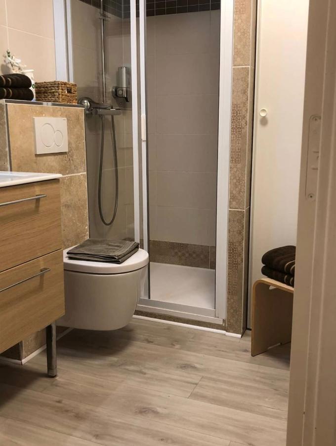 Cote D'Azur Joli Studio 50M Plage, Climatisation , Parking. Вильнёв-Лубе Экстерьер фото